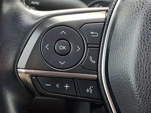 Used 2019 Toyota Camry XLE w/ Navigation Package image 20