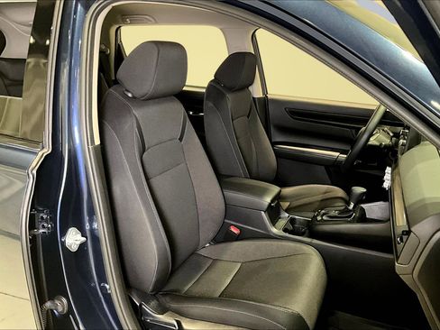 Used 2024 Honda CR-V LX image 28