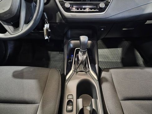 Used 2023 Toyota Corolla LE image 20