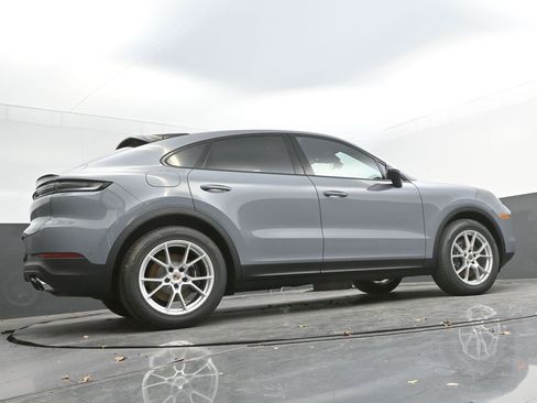 New 2026 Porsche Cayenne Coupe image 32