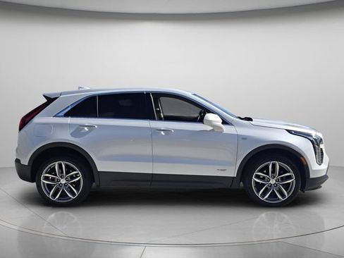 Used 2023 Cadillac XT4 Luxury FWD image 6