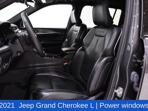 Used 2021 Jeep Grand Cherokee L Overland w/ Advanced Protech Group III image 20
