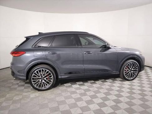 New 2025 Audi SQ5 Premium Plus image 4