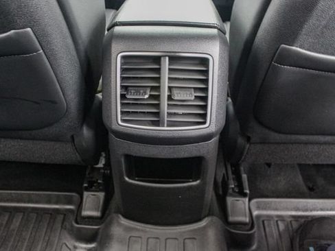 Used 2025 Kia Sportage EX FWD image 24