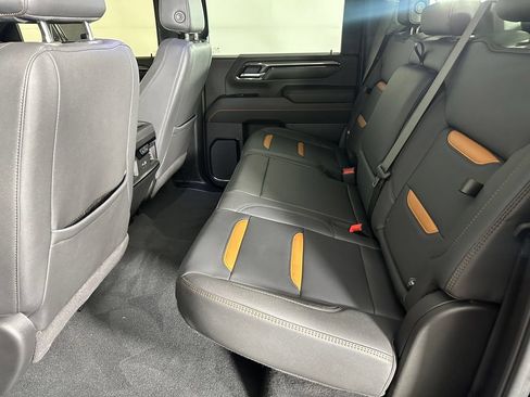 Used 2025 GMC Sierra 3500 AT4 w/ AT4 Premium Plus Package AWD/4WD image 27