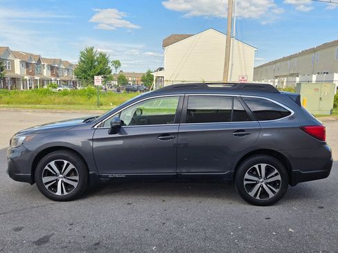 Used 2018 Subaru Outback 2.5i Limited AWD/4WD image 8