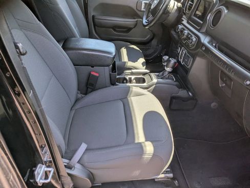 Used 2022 Jeep Wrangler Unlimited Sport AWD/4WD image 23