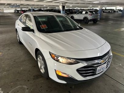 Used 2021 Chevrolet Malibu LS