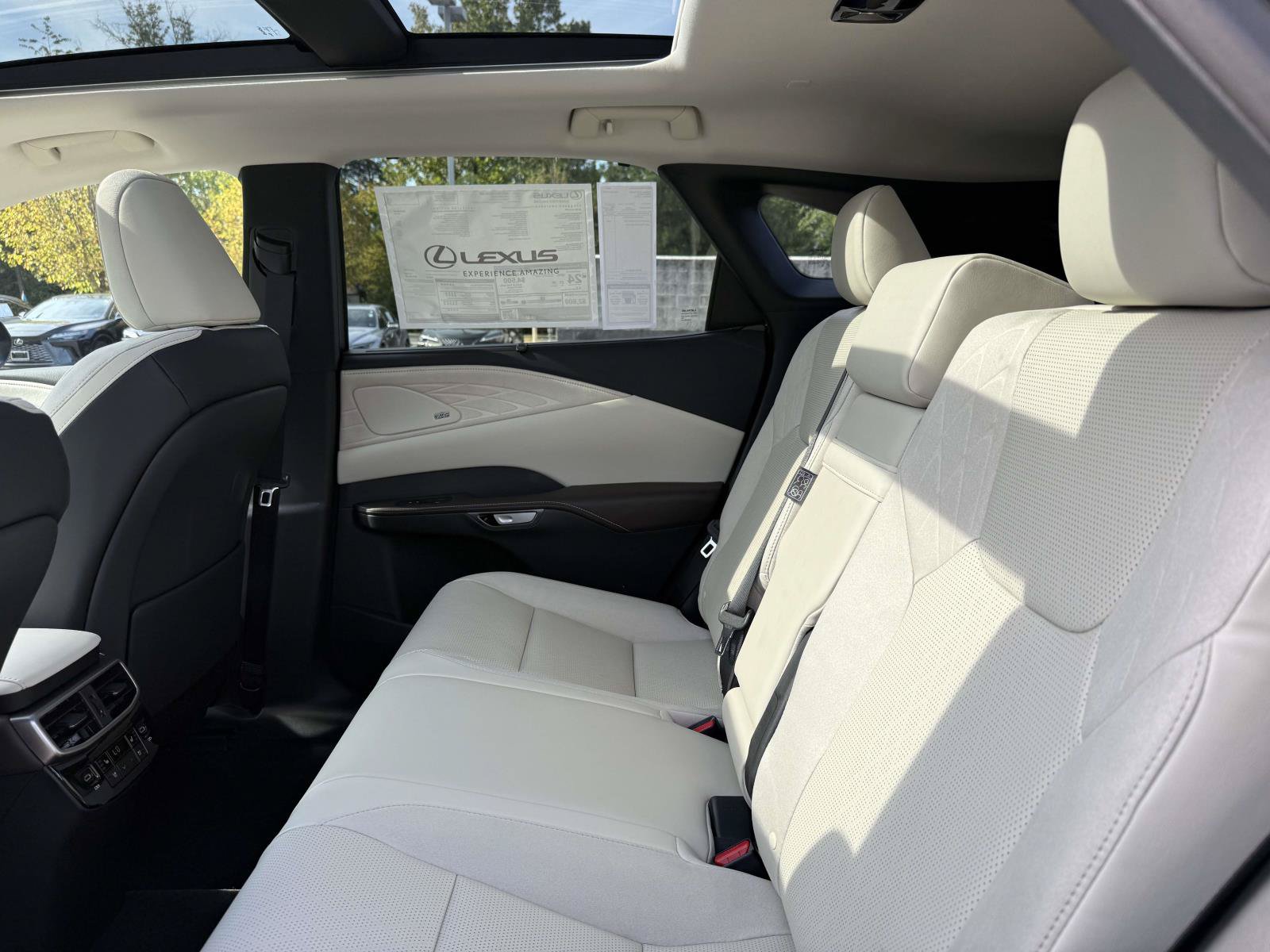 New 2026 Lexus RX 350 AWD w/ Convenience Package image 13