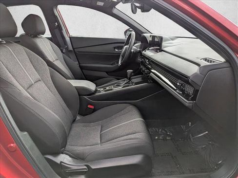 Used 2025 Honda Accord Sport image 20