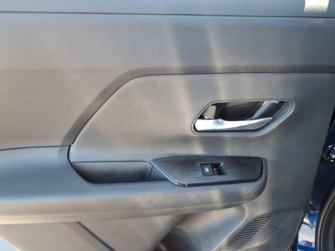 New 2026 Nissan Kicks SV w/ Charging Package FWD image 9