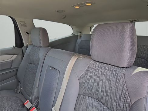 Used 2017 Chevrolet Traverse LS FWD image 13