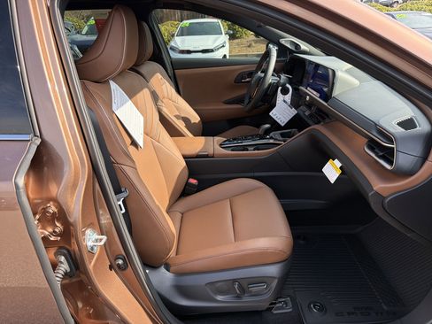 New 2026 Toyota Crown Signia Limited image 15