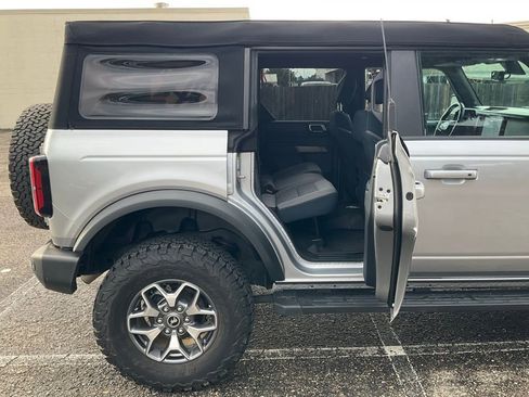 Used 2023 Ford Bronco Outer Banks image 26
