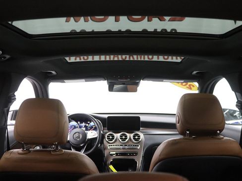 Used 2020 Mercedes-Benz GLC 300 4MATIC image 7