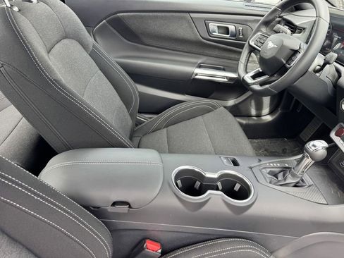 Used 2026 Ford Mustang Coupe RWD image 8