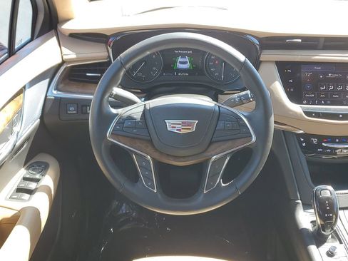 Used 2020 Cadillac XT5 Premium Luxury w/ Platinum Package image 17