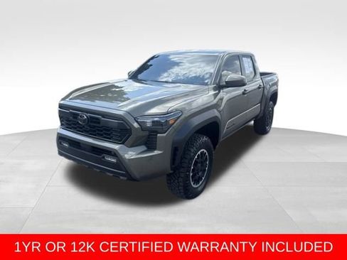 Used 2026 Toyota Tacoma TRD Off-Road AWD/4WD image 1