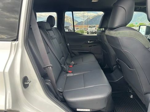 Used 2024 Lexus GX 550 AWD/4WD image 15
