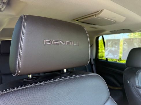 Used 2016 GMC Yukon Denali w/ Open Road Package image 26