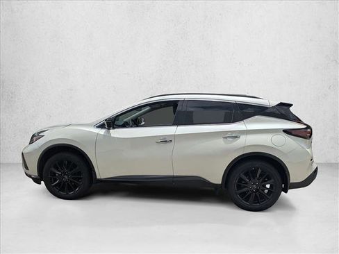 Certified 2024 Nissan Murano SV w/ SV Midnight Edition Package FWD image 5