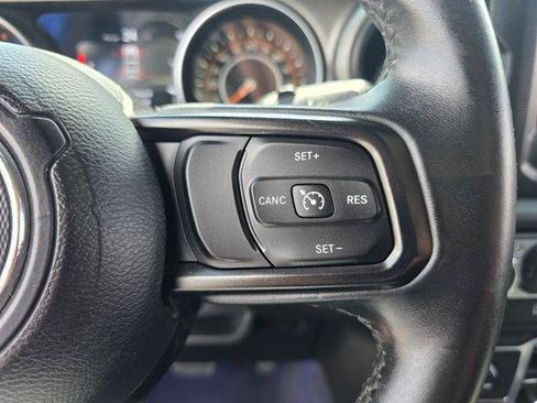 Used 2019 Jeep Wrangler Unlimited Sport S AWD/4WD image 30