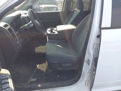 Used 2016 RAM 1500 Tradesman w/ Popular Equipment Group RWD image 5