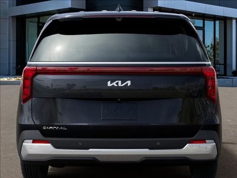 New 2026 Kia Carnival EX FWD image 13