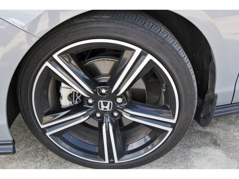 Used 2025 Honda Accord Sport image 27
