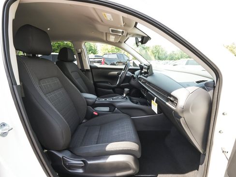 Used 2026 Honda HR-V LX image 39