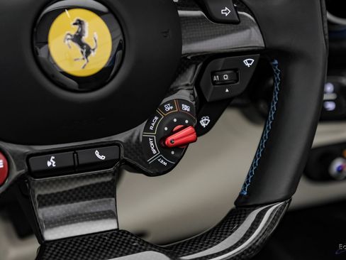 Used 2022 Ferrari 812 GTS RWD image 53