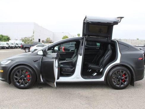 Used 2023 Tesla Model X Plaid AWD/4WD image 32