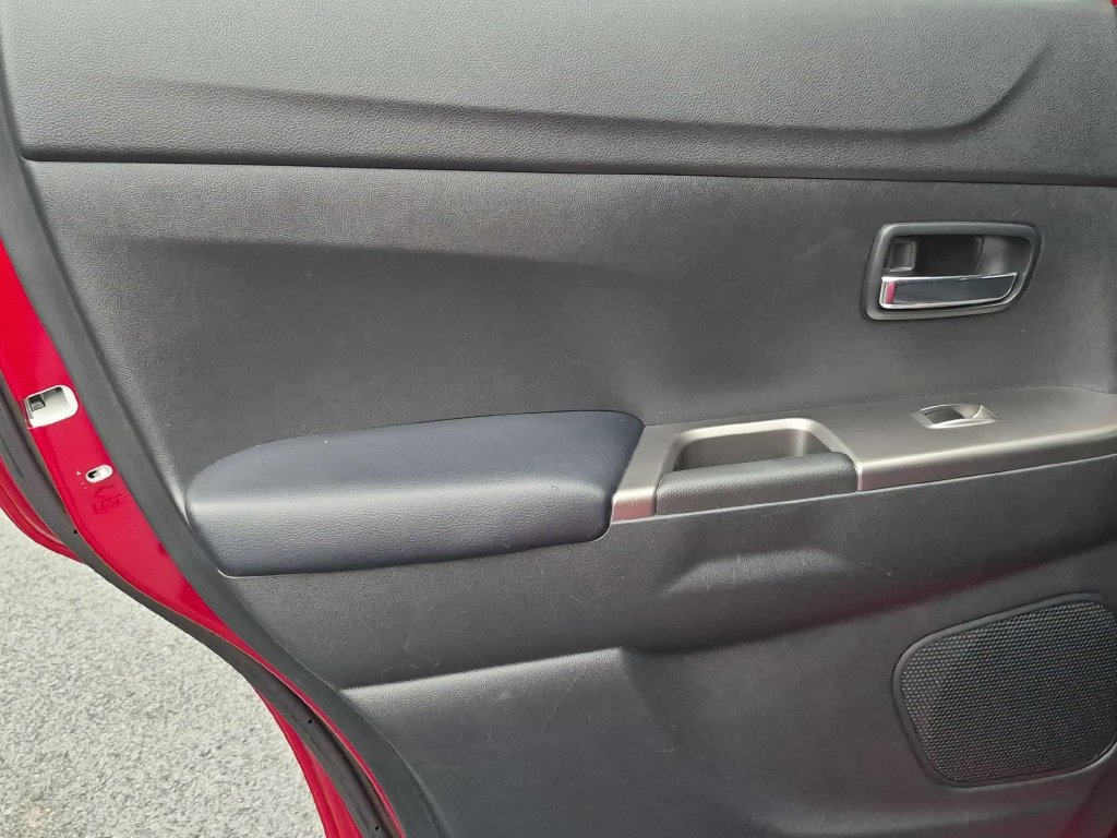 Used 2025 Mitsubishi Outlander Sport SE AWD/4WD image 26