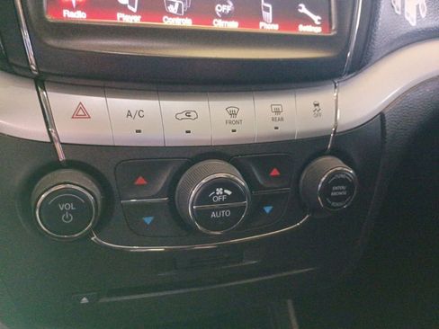 Used 2017 Dodge Journey GT w/ Driver Convenience Group AWD/4WD image 13