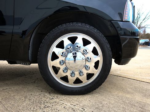 Used 2003 Ford F350 XLT image 13