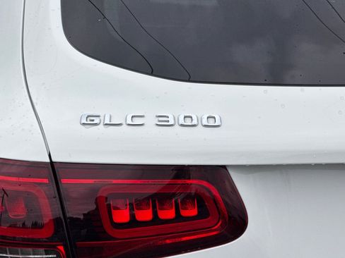 Certified 2022 Mercedes-Benz GLC 300 w/ Premium Package Lite image 26