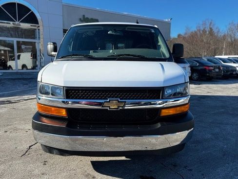 Used 2024 Chevrolet Express 2500 w/ Driver Convenience Package image 8
