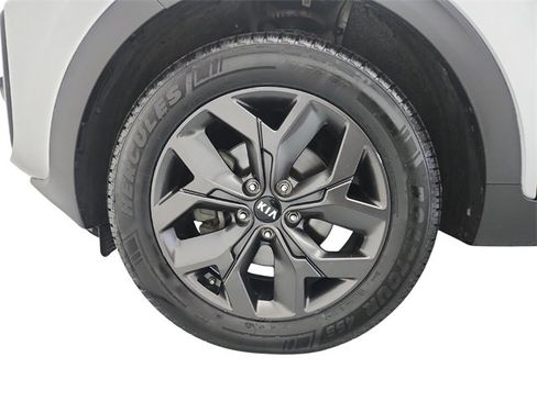 Used 2022 Kia Sportage LX w/ LX AWD Value Edition Package image 32