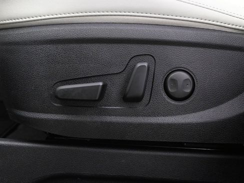 Used 2022 Kia Telluride S image 14