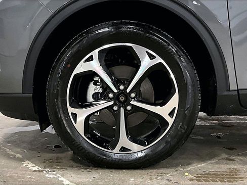 Certified 2025 Ford Escape ST-Line Select w/ Tech Pack #1 image 9