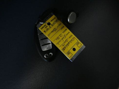 Used 2019 INFINITI QX80 Luxe image 24