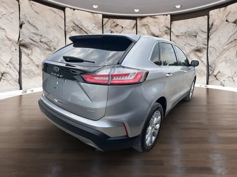Used 2021 Ford Edge Titanium AWD/4WD image 3