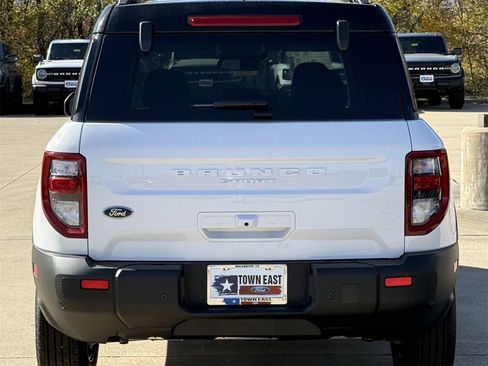 New 2025 Ford Bronco Sport Outer Banks w/ Outer Banks Tech Package+ image 29