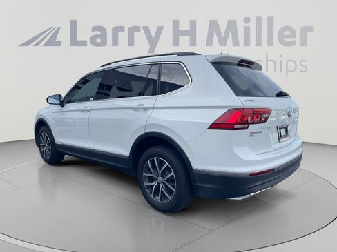 Used 2018 Volkswagen Tiguan SE FWD image 3