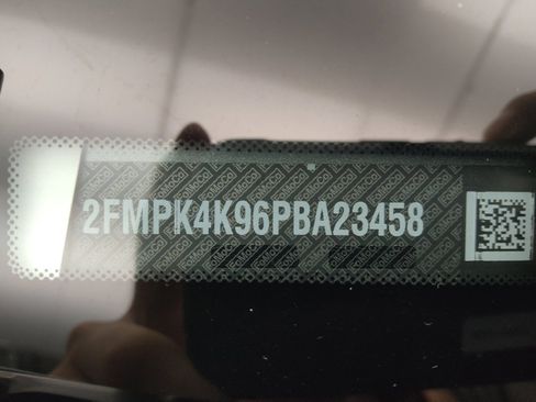 Used 2023 Ford Edge Titanium image 33