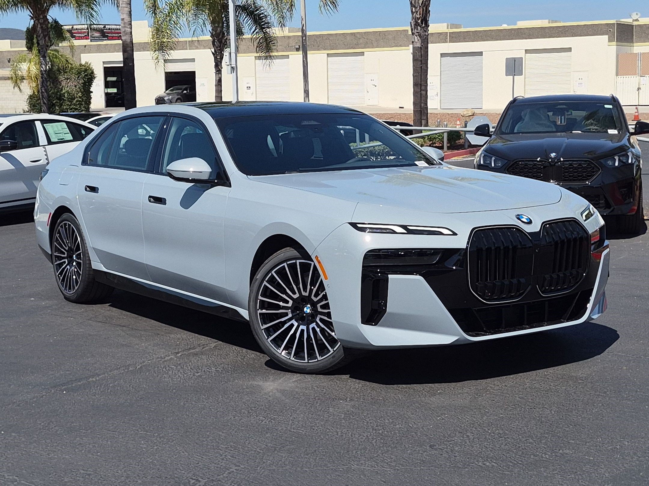 New 2026 BMW 740i w/ Premium Package RWD image 2