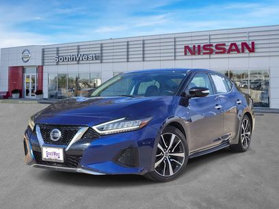 Used 2022 Nissan Maxima SV w/ Floor Mat Group