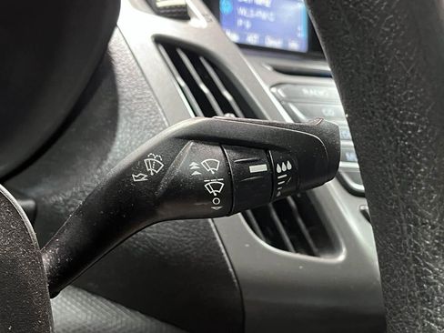Used 2016 Ford Transit Connect XL FWD image 13