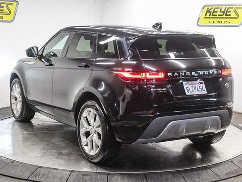 Used 2020 Land Rover Range Rover Evoque SE image 4