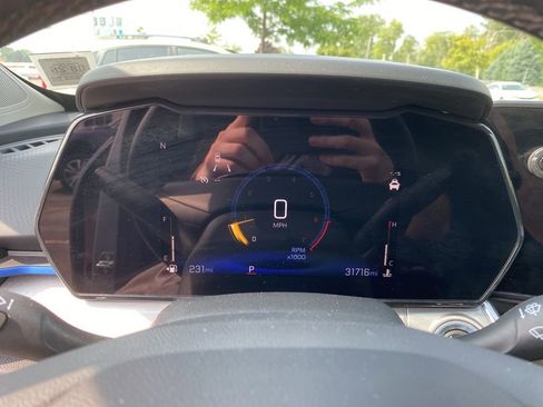 Used 2024 Chevrolet Trax LT w/ Driver Confidence Package image 23